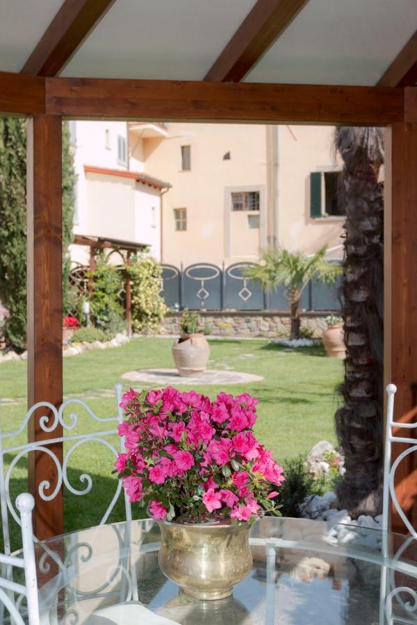 Residence Le Gagli arde Arezzo Esterno foto